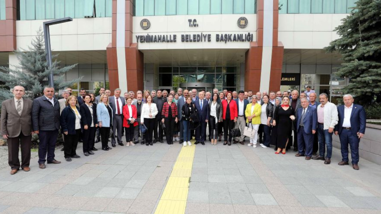 Yenimahalleli muhtarlar kahvaltıda buluştu