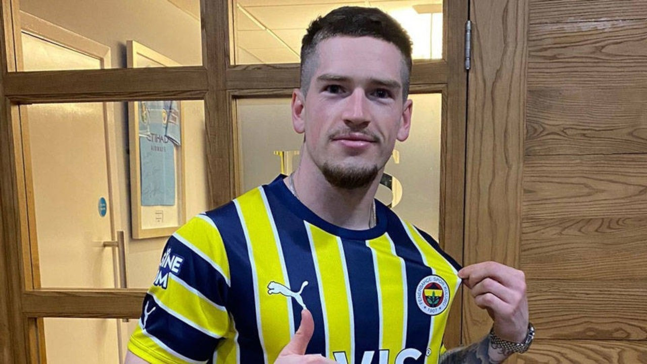 Fenerbahçe Ryan Kent'in sözleşmesini feshetti