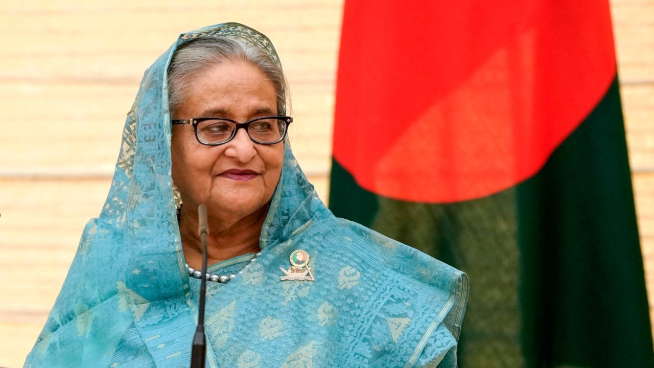 Eski Bangladeş Başbakanı Hasina hakkında tutuklama kararı