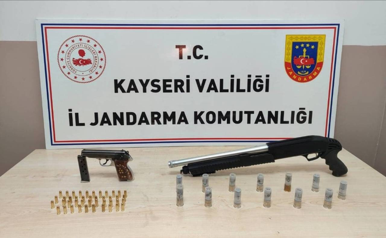 Kayseri'de 'silah ticareti' operasyonu