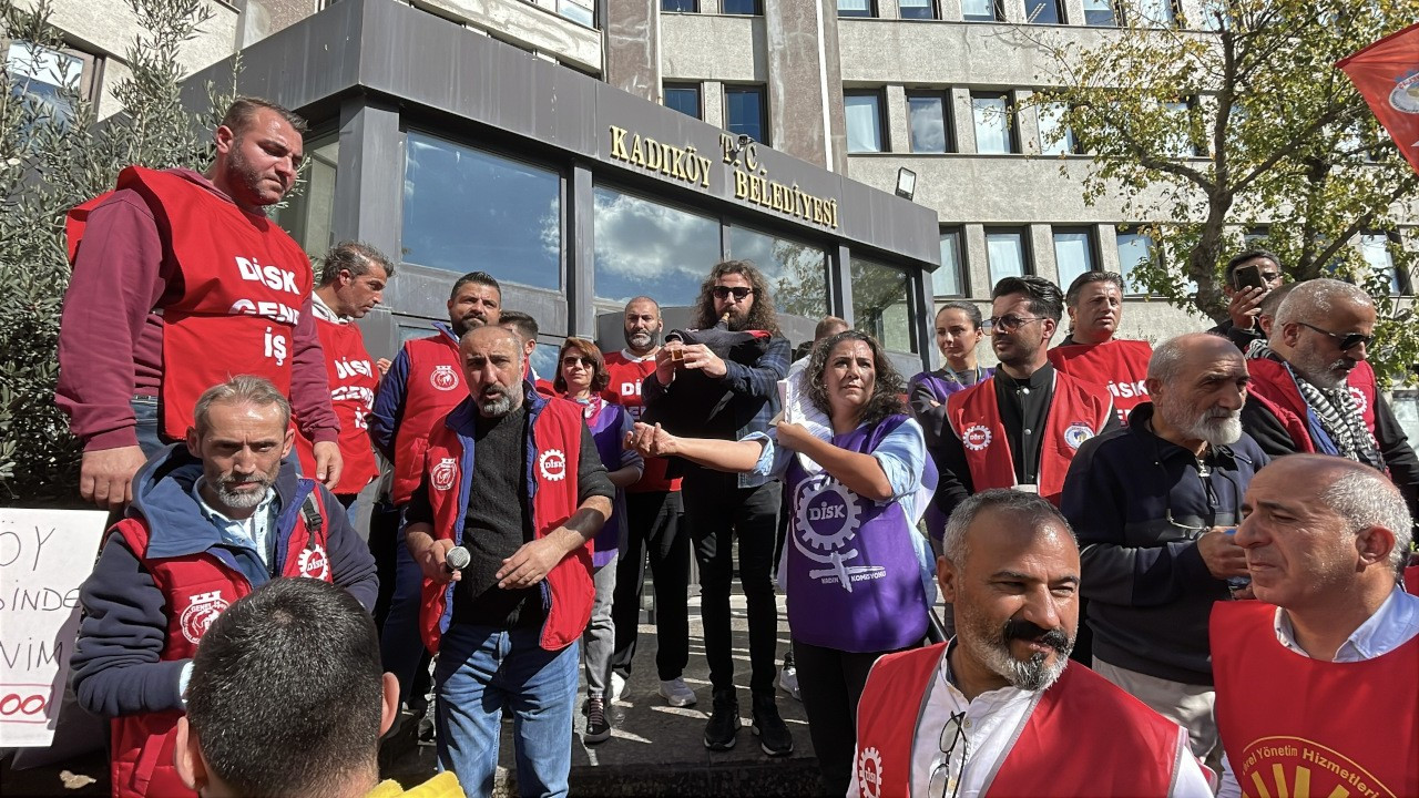 Kadıköy Belediyesi'ne grev kararı asıldı