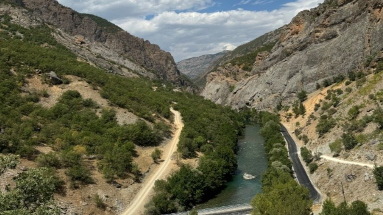 Munzur ve Pülümür nehirlerinde kirlilik alarmı