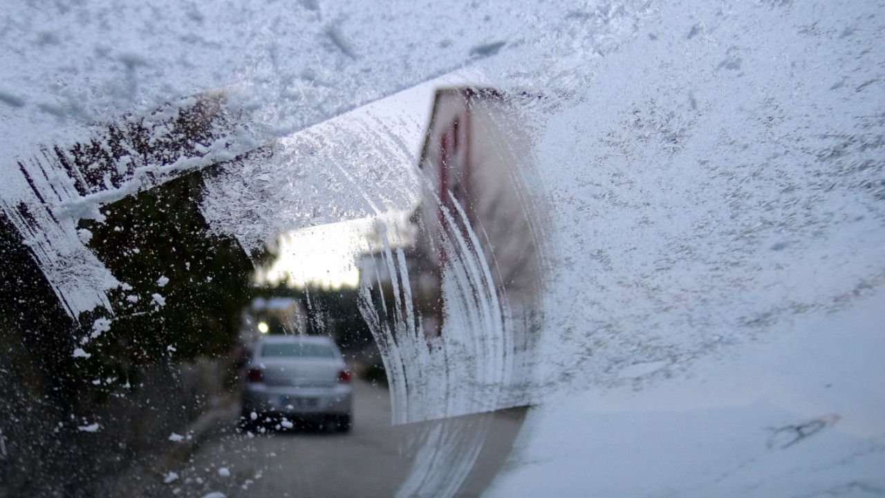 Kars'ta hava sıfırın altında, Ardahan'da kar yağıyor