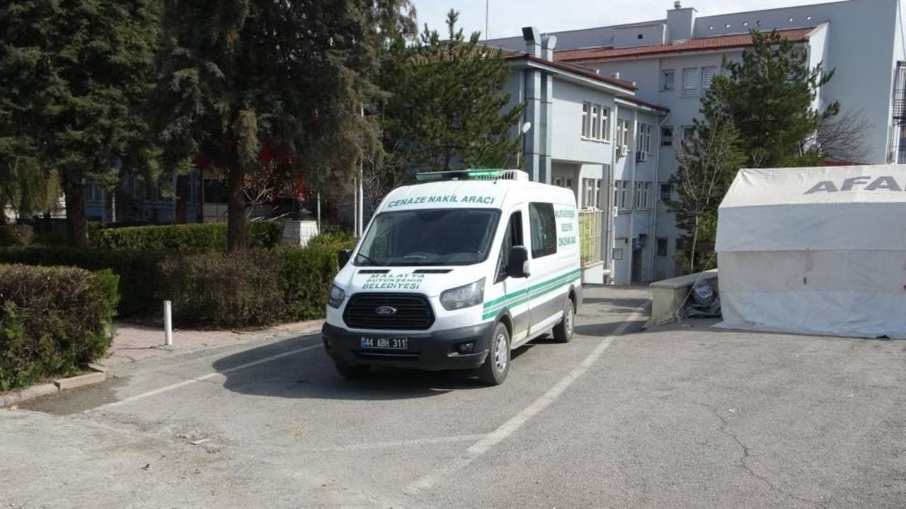 Malatya'da yalnız yaşayan bir kişi evde ölü bulundu