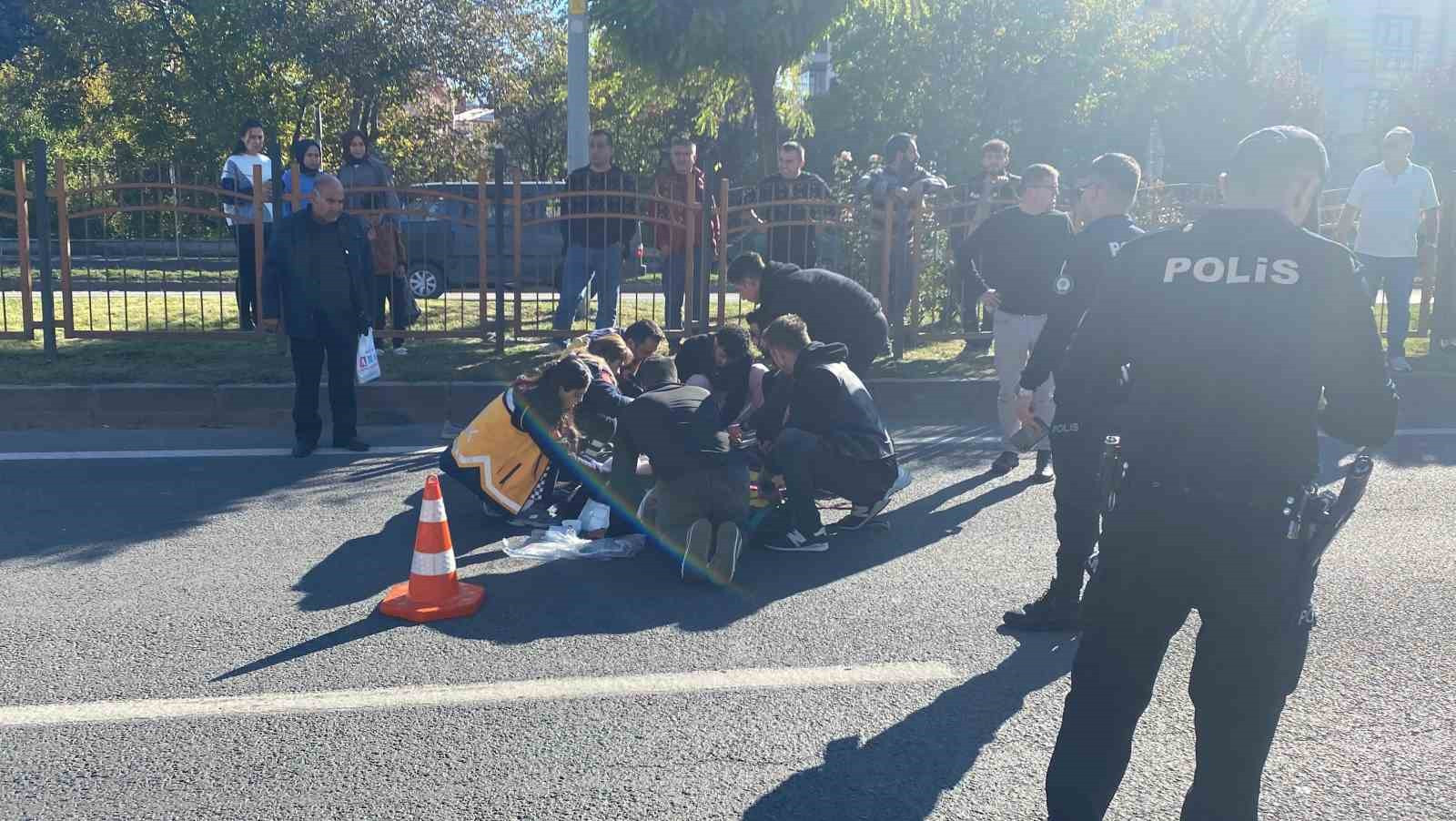 Bolu’da 14 yaşındaki çocuğa otomobil çarptı