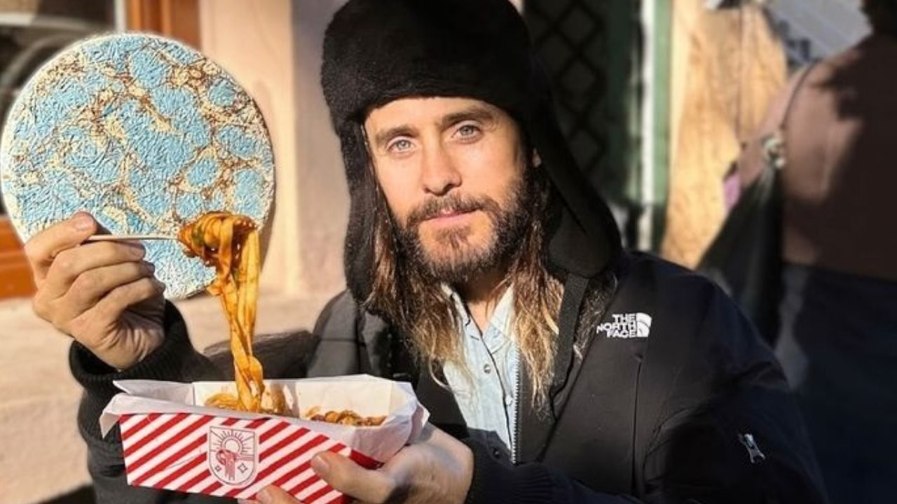 Sosyal medyada gündem oldu: Jared Leto'dan Kuzguncuk'ta makarna molası