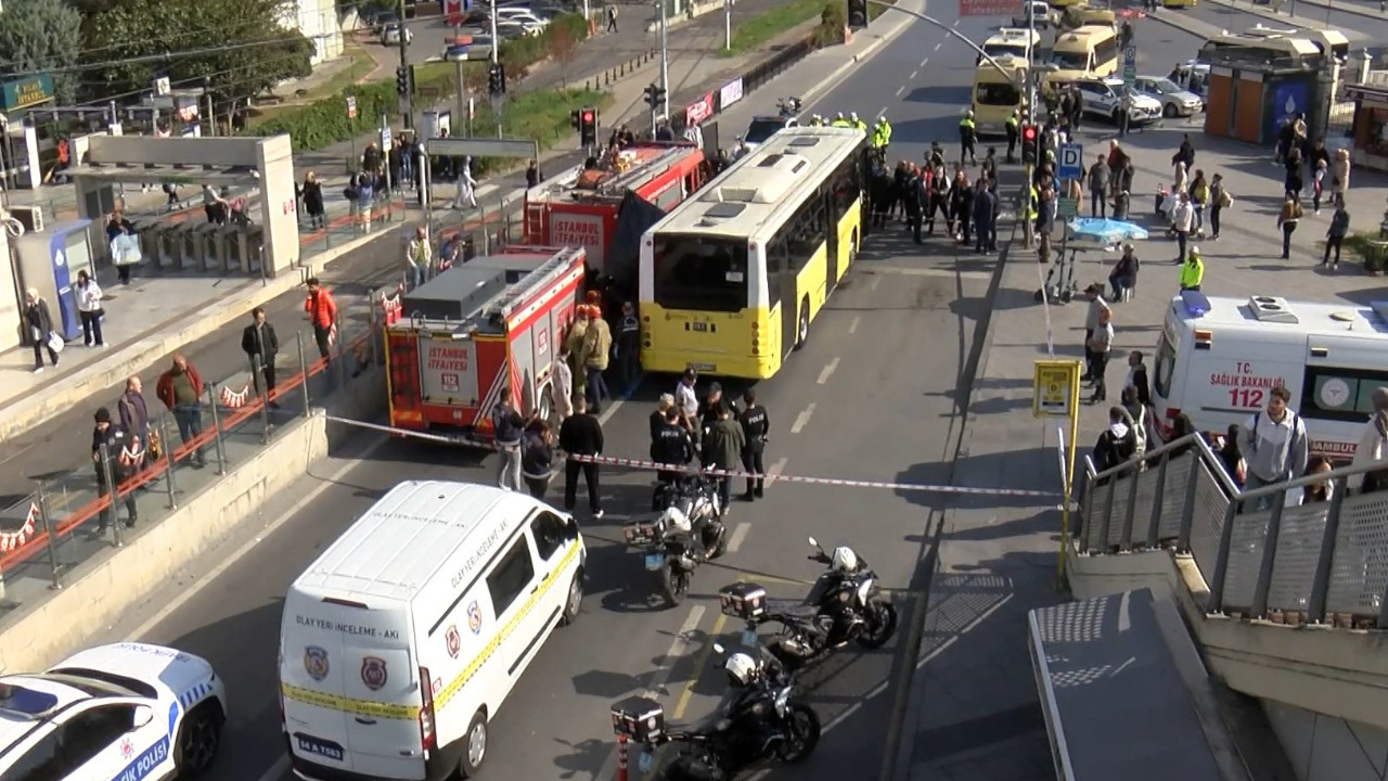 Bakırköy'de İETT otobüsü yayaya çarptı