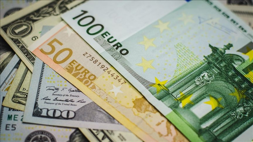 Euro, dolar güne nasıl başladı? - Sayfa 1