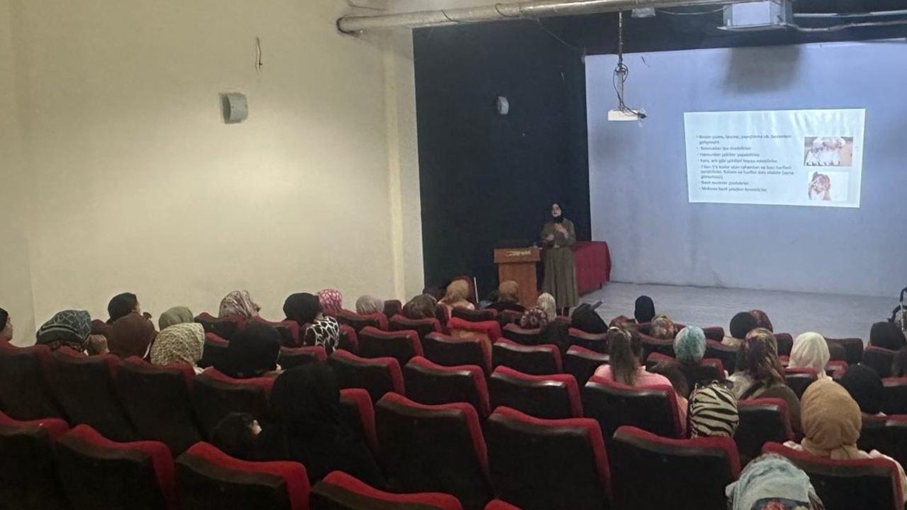 Diyarbakır'da veliler için seminer düzenlendi