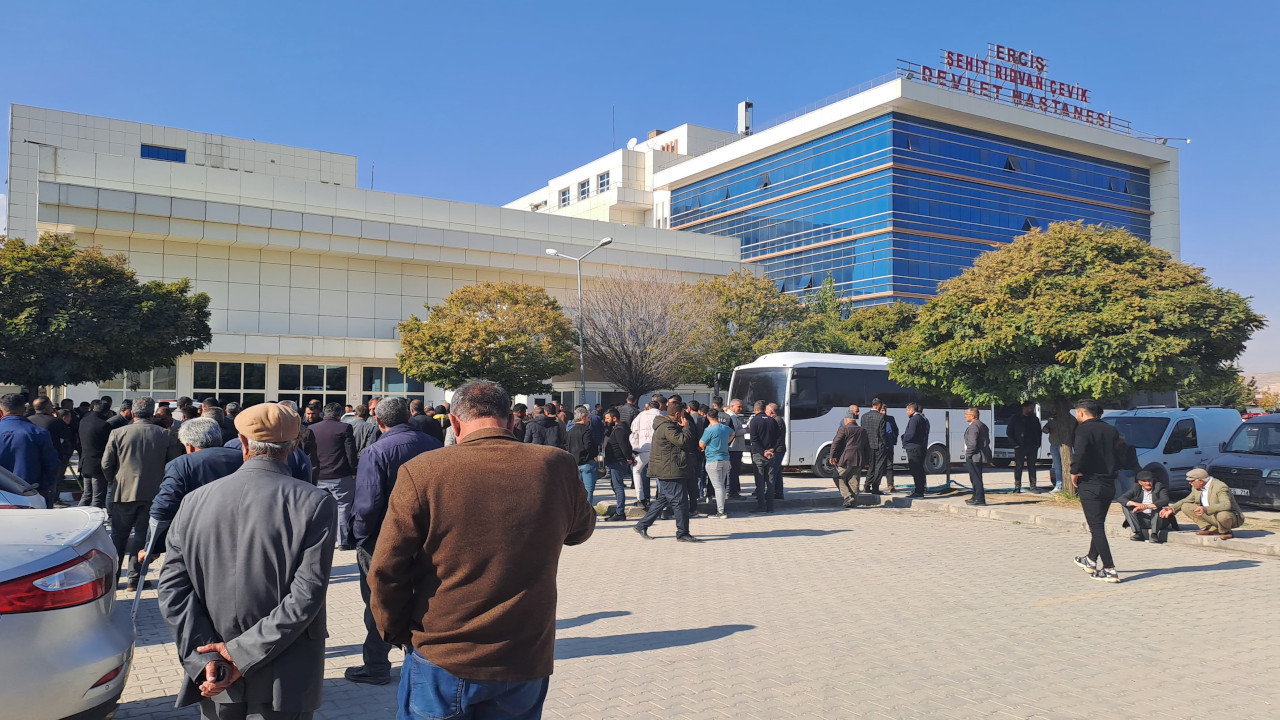 Sağlık kontrolü için hastaneye getirilen şüpheli öldürüldü