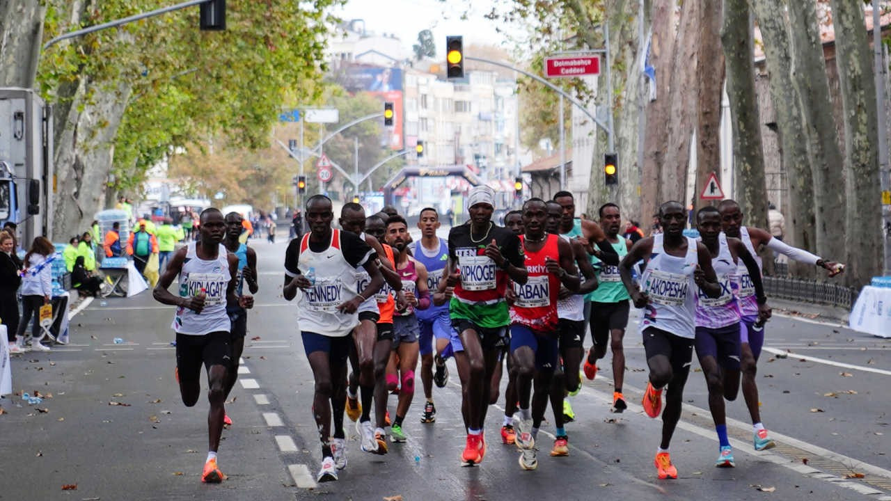 46. İstanbul Maratonu'nu kazanan atletler belli oldu