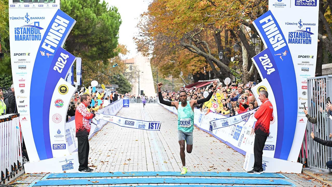 İstanbul Maratonu'nda 4 bin 156 kişi finişi gördü, rekor kırıldı