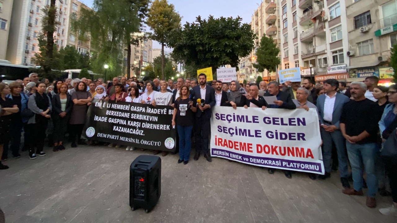 Mersin'de kayyım protestosu