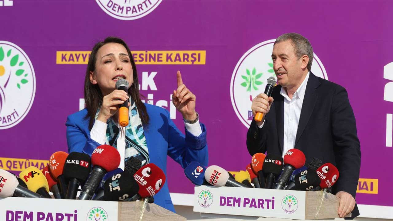 DEM Parti'den Bahçeli'ye yanıt: Uzattığın eli diğer ortağın baltaladı