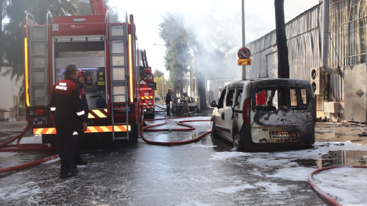 İzmir'de kimya fabrikasında yangın ve patlama: 2 yaralı