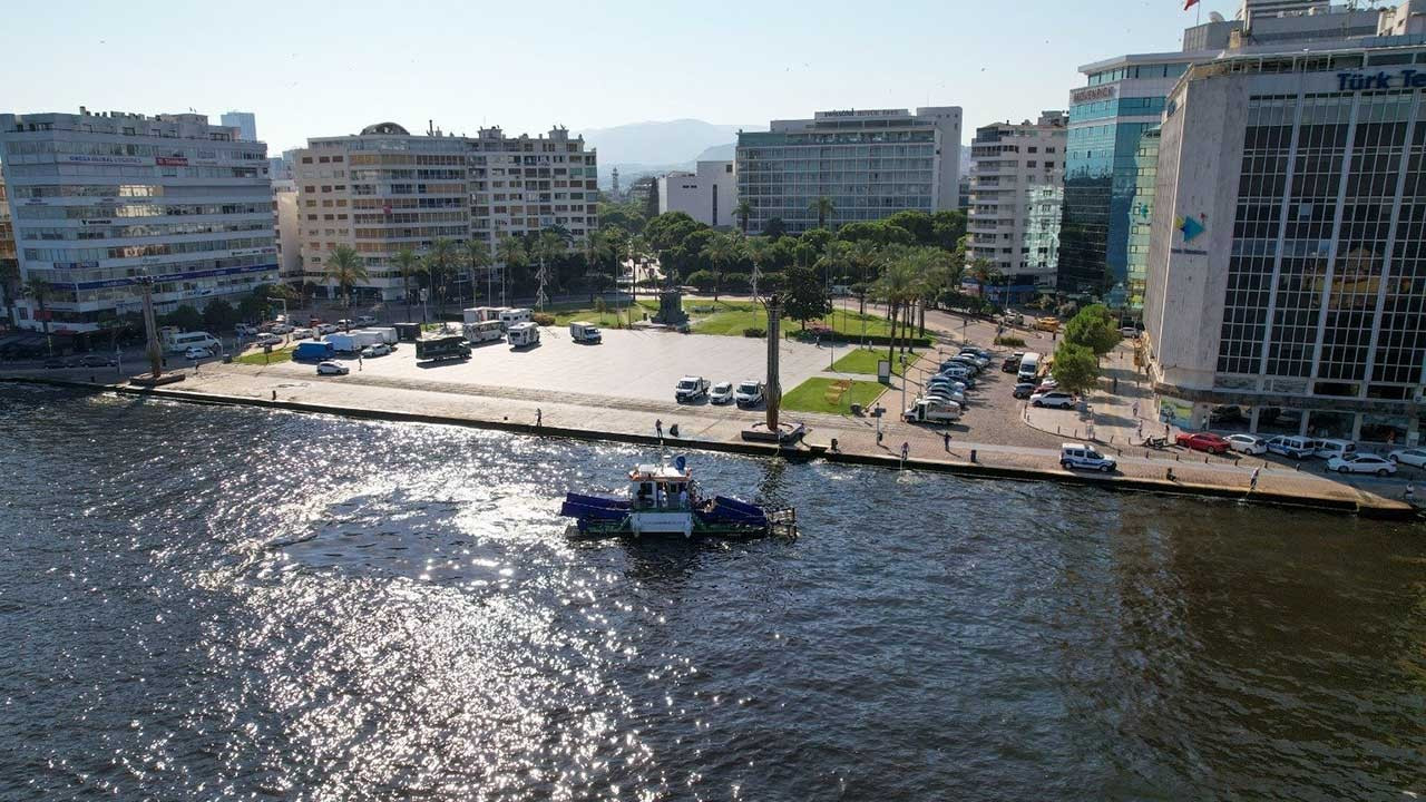 İzmir Körfezi'ndeki kirlilik için düzenlenen çalıştay sona erdi