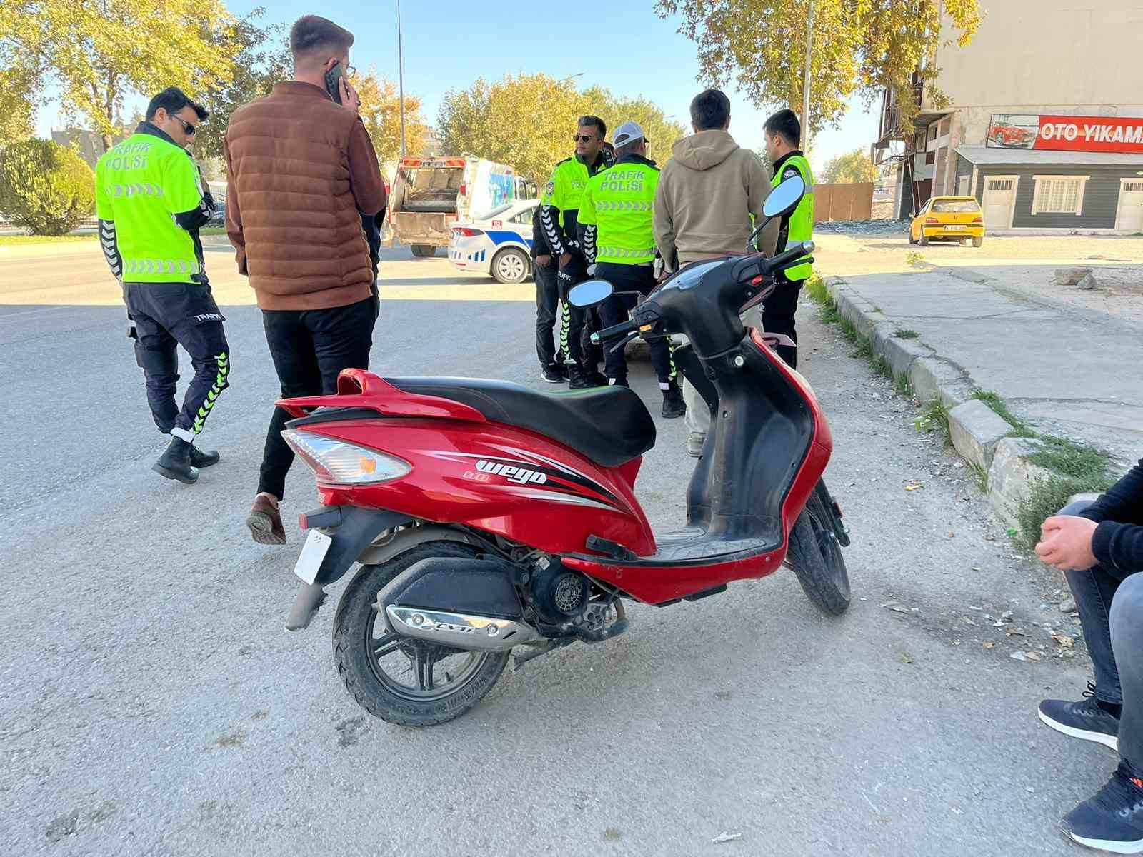 Adıyaman'da ehliyetsiz motosiklet sürücüsüne ceza