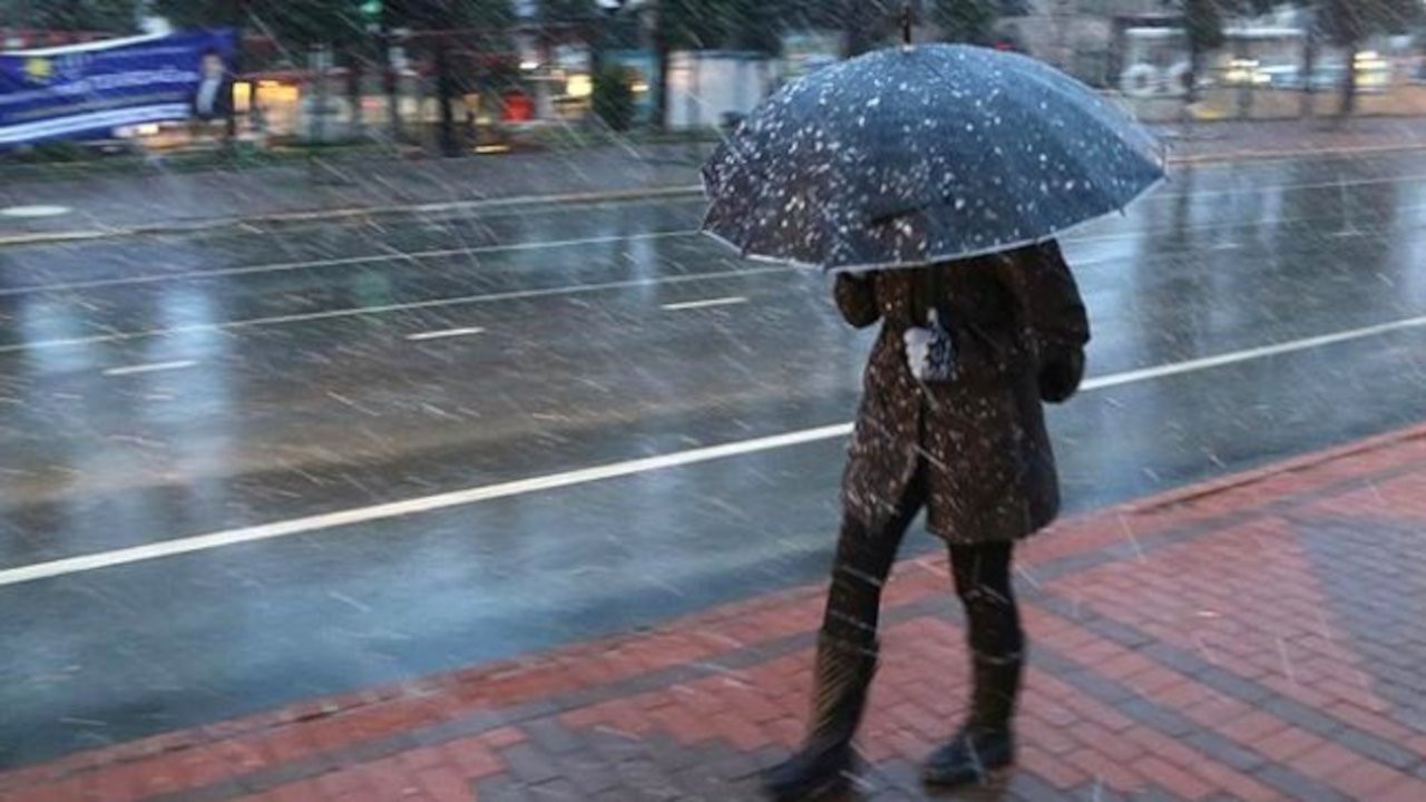 Meteoroloji uyardı: Karla karışık yağmur, sis ve rüzgar...