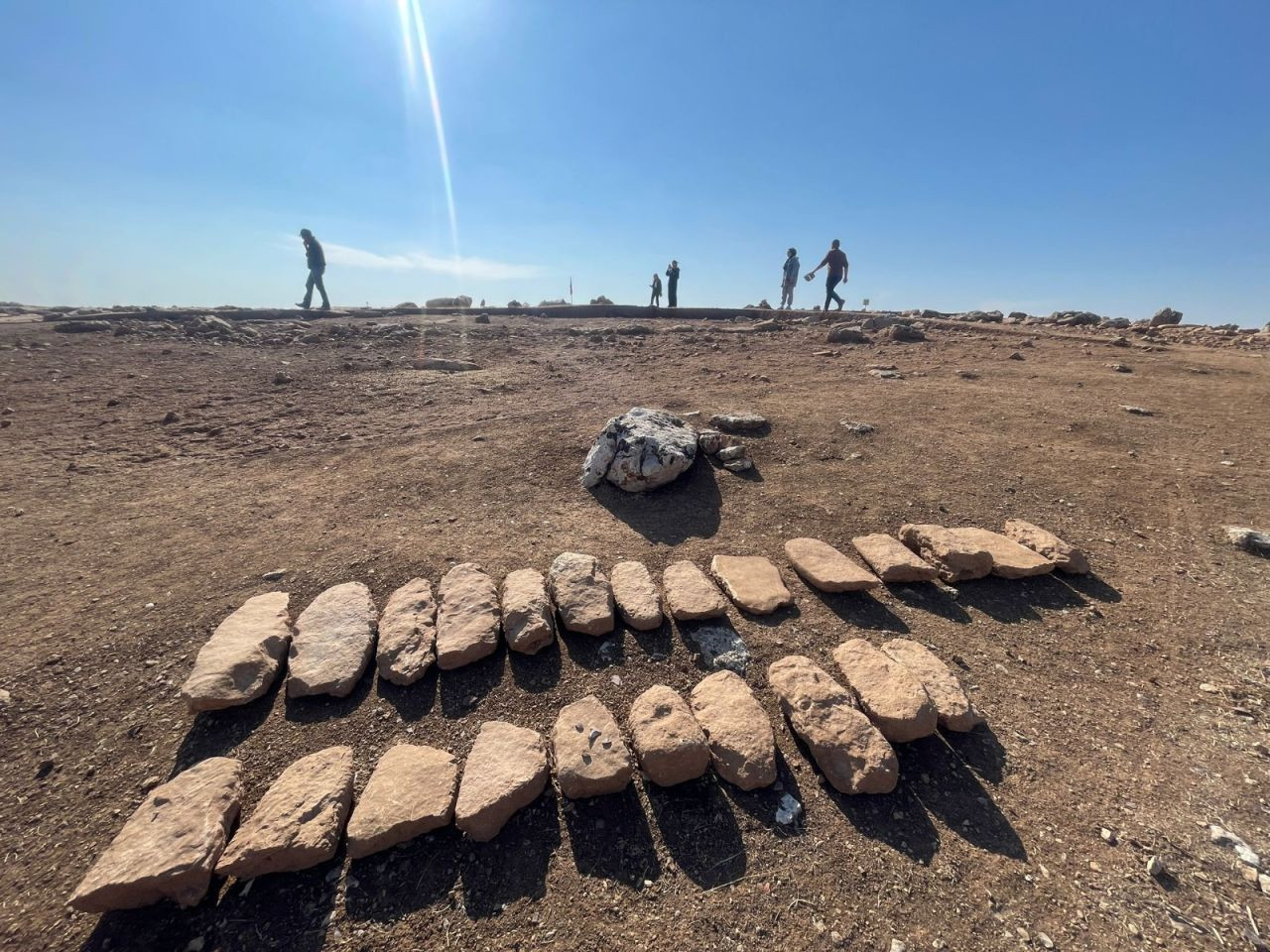 Göbeklitepe'den eski olduğu düşünülen Çakmaktepe'de kamusal yapılar bulundu - Sayfa 3