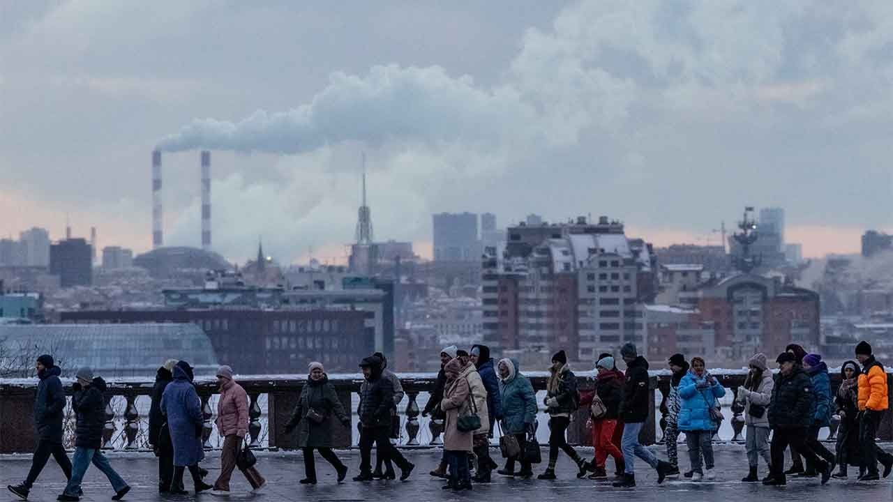 Duma onayladı: Rusya'da 'çocuksuzluk propagandasına' yasak