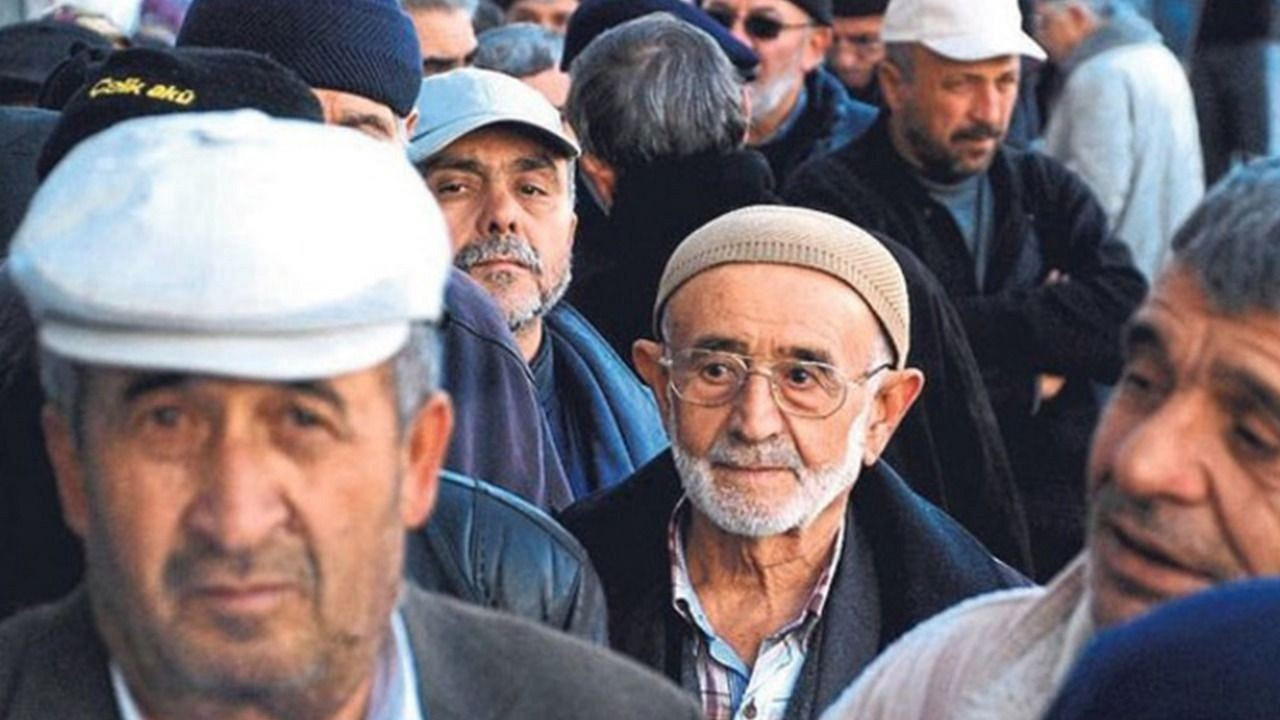 2025 zammı için geri sayım: 2000 sonrası emeklileri bekleyen tehlike