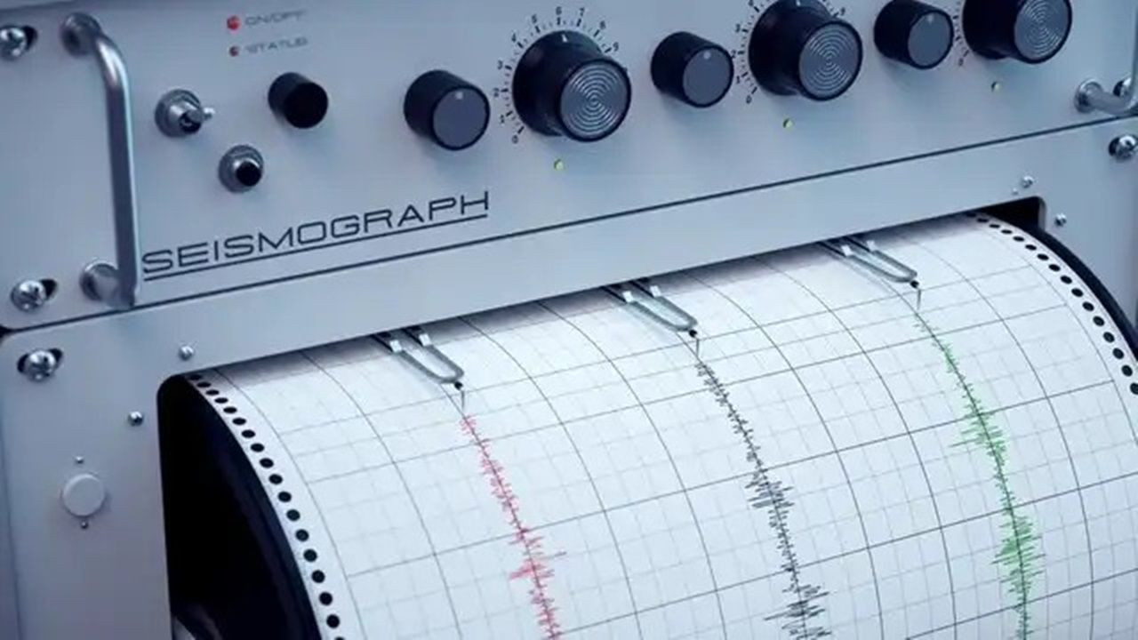 Deprem uzmanı Marmara'daki şehri işaret etti: Eli kulağında... - Sayfa 1