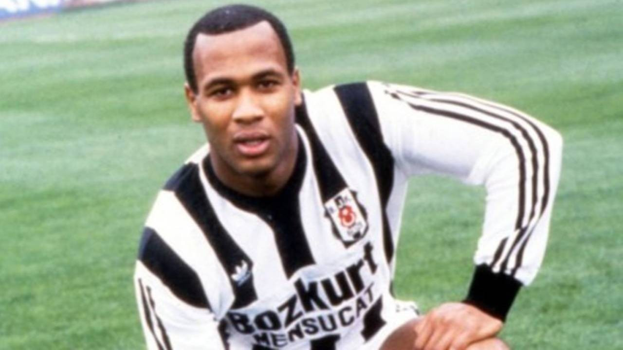 Les Ferdinand, Beşiktaş'ı unutamıyor: 'Futbolculuğumu ilerleten kulüp'