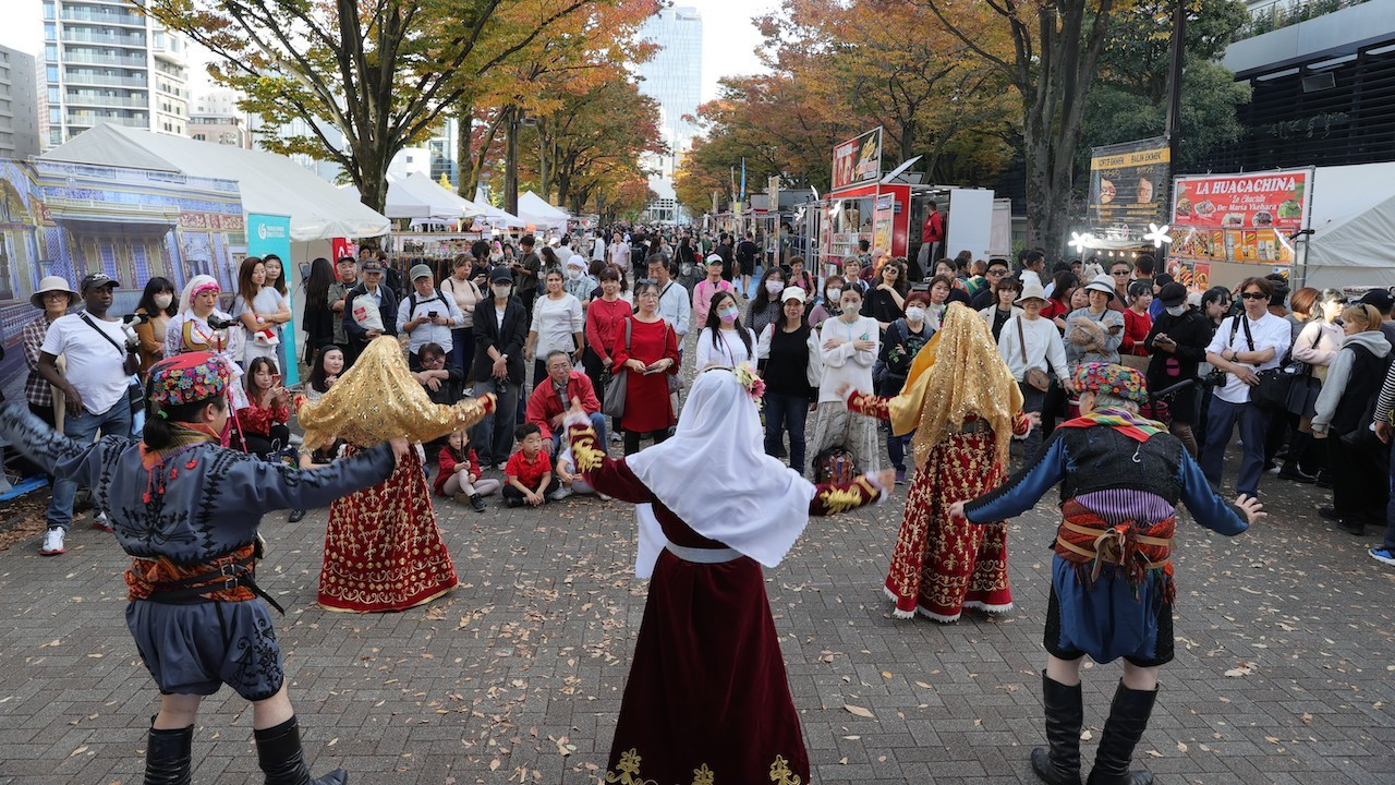 Tokyo'da 'Türkiye Festivali' düzenlendi, Japonlar halay çekti