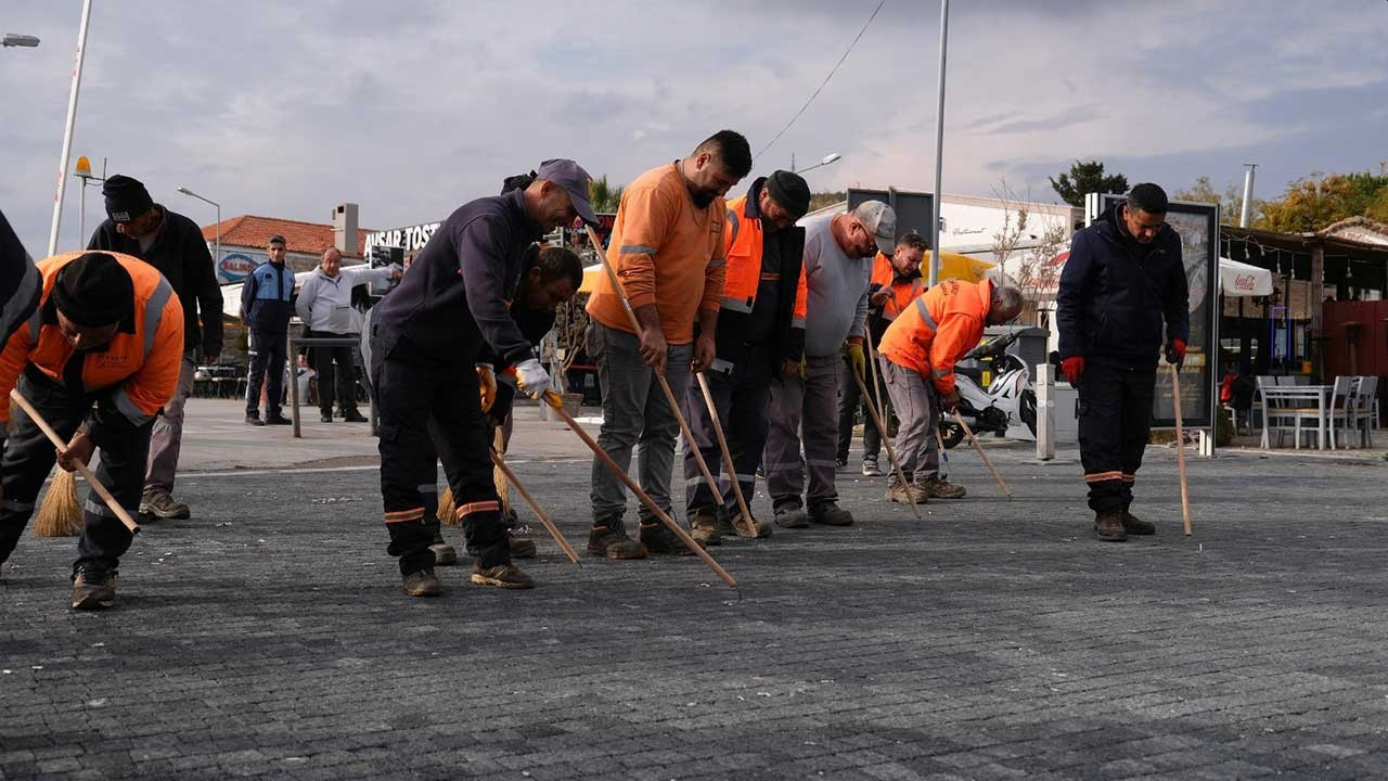 Ayvalık'ta yere çöp ve izmarit atanlara yasaklar geliyor