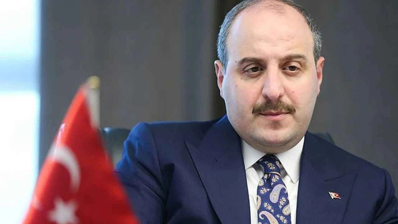 Mustafa Varank'tan teğmenler için 'FETÖ' benzetmesi