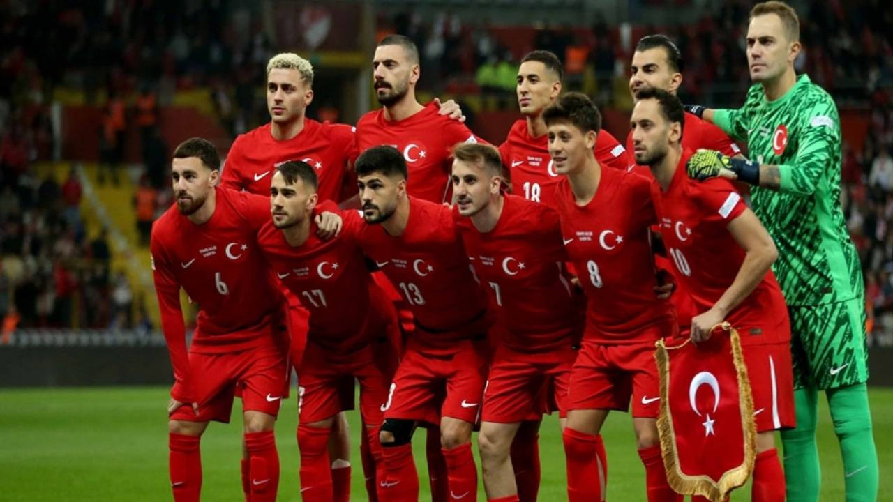 Türkiye için tüm ihtimaller: A Milli Takım, UEFA Uluslar A Ligi'ne nasıl çıkar?