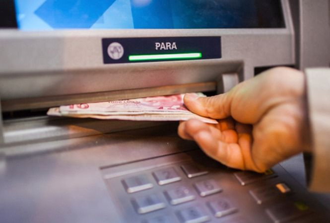 ATM'ler günde üç kez doluyor: Küçük kupürlere yer yok - Sayfa 4