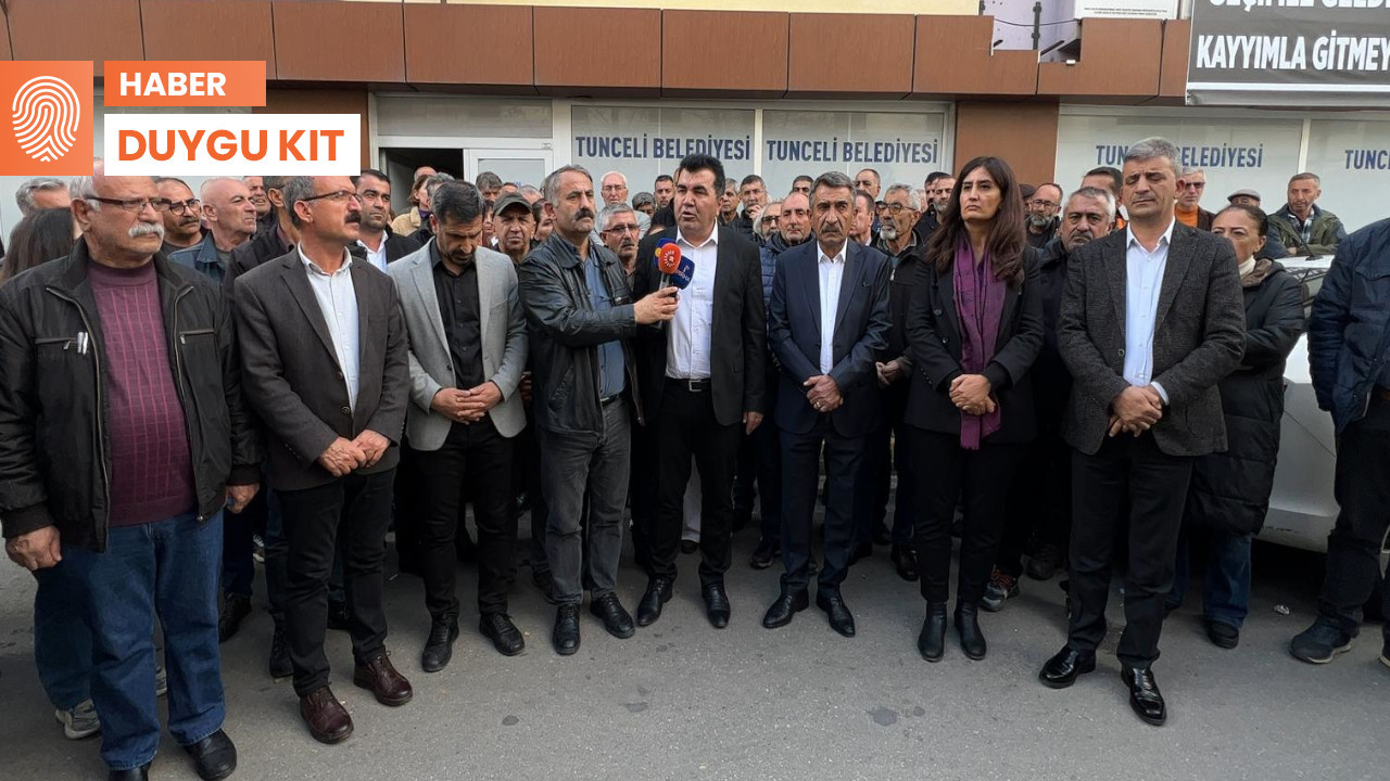 Dersim Belediyesi önünde protesto: 'Doğayı korumak ne zamandır suç?'