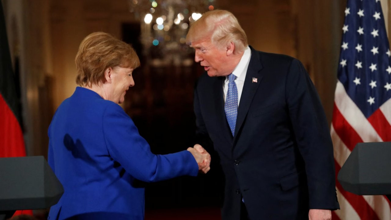 Merkel, Trump'ı yazdı: Otokratik politikacılar onu büyülüyordu