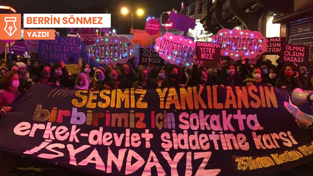 25 Kasım, cinskırım politikası ve teğmenler