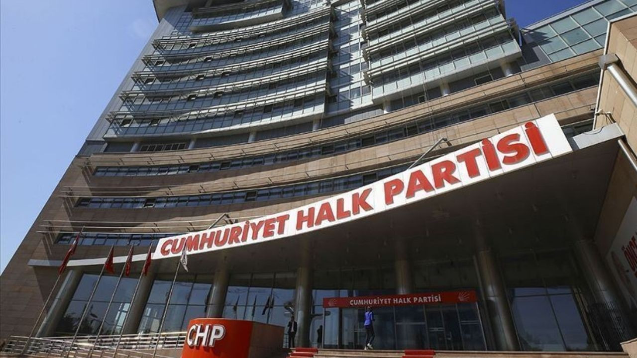 CHP, kadın politikalarını 'Çare Eşitlik'te' çalıştayında ele alacak