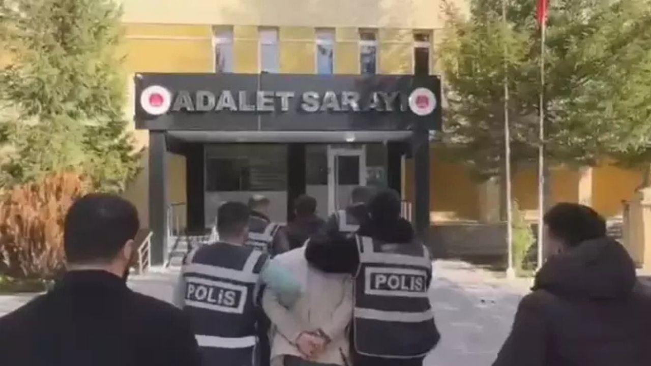 Bayburt’ta köpek sahiplenmek isteyenleri dolandıran 2 kişi yakalandı