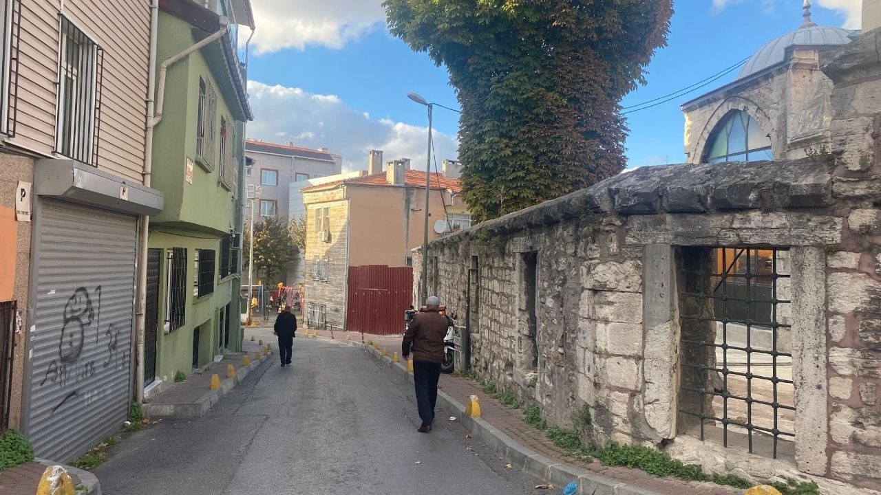 'Tarihi' restorasyon: 439 yıllık Mehmed Ağa Camii'ne plastik pencere takıldı - Sayfa 4