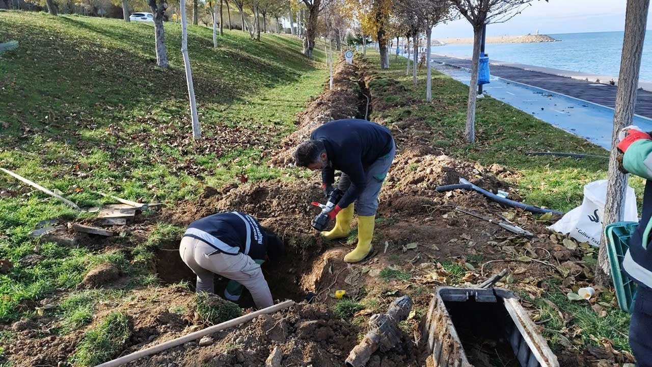 Edremit’te sulama sistemleri yenileniyor