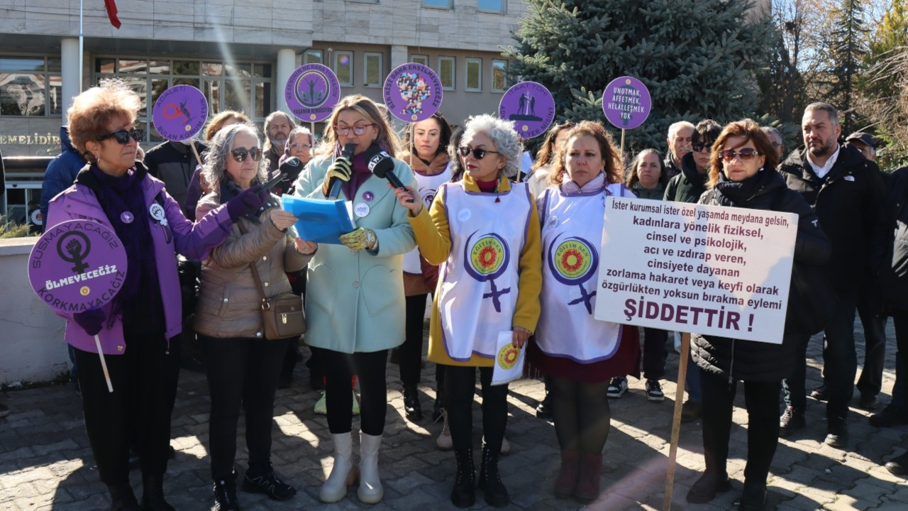 Muğla'da kadın cinayetini protesto edenlere para cezası