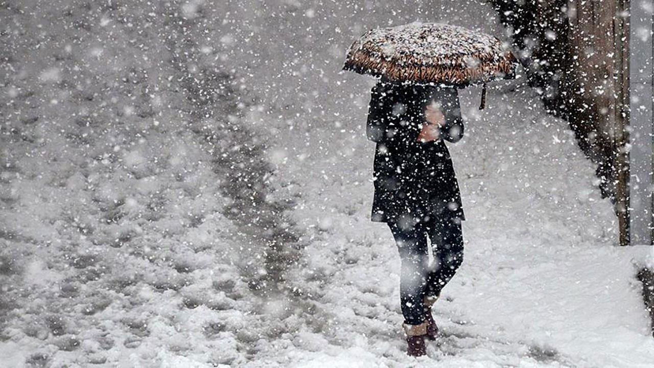 Meteoroloji'den 24 il için sarı ve turuncu kodlu yoğun kar uyarısı