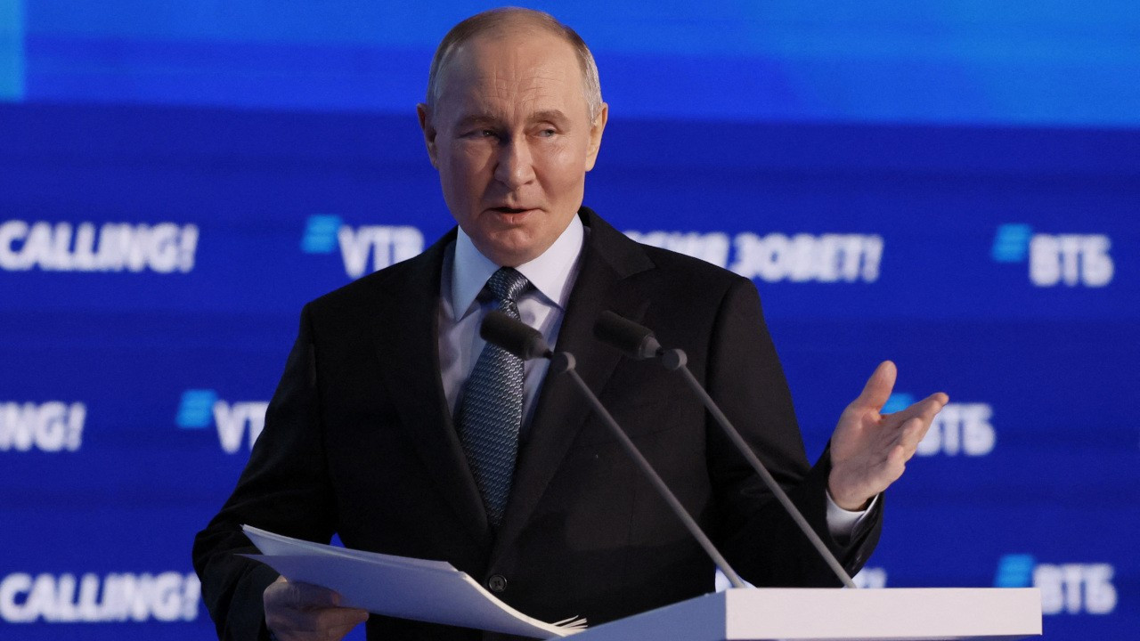 Putin'den Trump'a yanıt: 4 yıl Beyaz Saray’da yoktu, dünya değişti