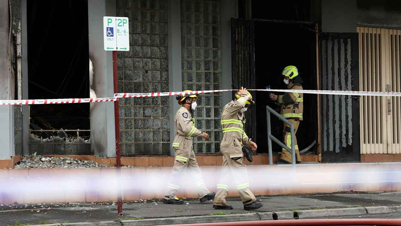 Melbourne'de sinagogda yangın: 2 kundaklama şüphelisi aranıyor