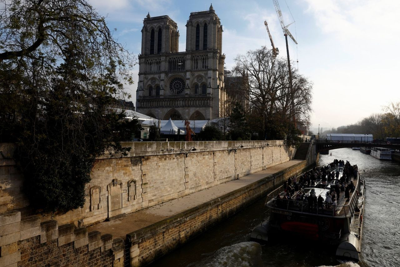 'Küller sanata çevrildi': Notre Dame Katedrali, 5 yıl sonra yeniden kapılarını açıyor - Sayfa 4