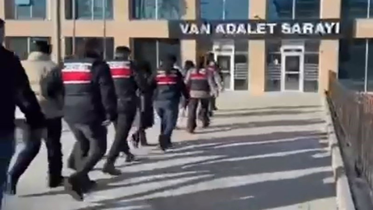 Van'da siber dolandırıcılık operasyonu