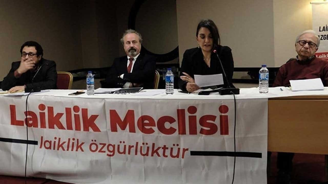 Laiklik Meclisi, Mümtaz Soysal'ı anayasa sempozyumu ile andı