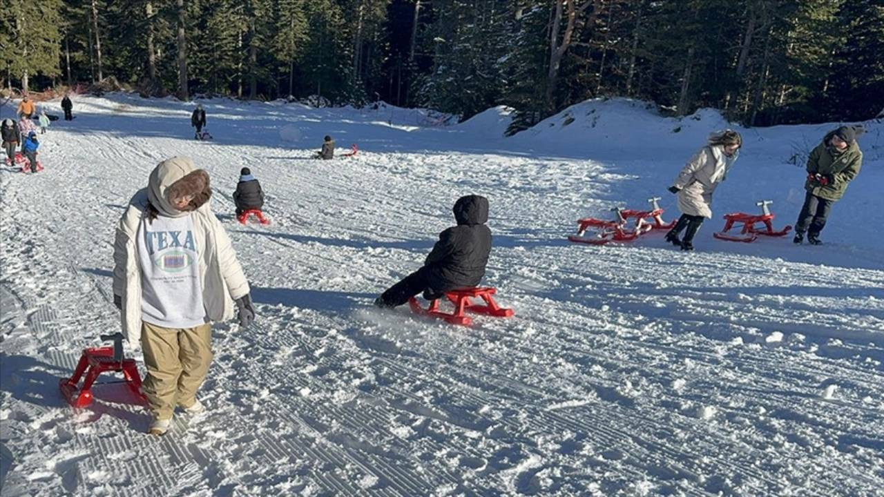 Yurduntepe'de kayak sezonu açıldı