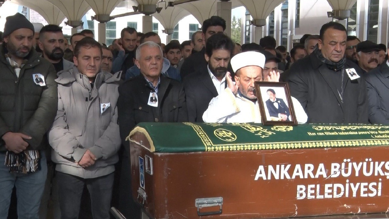 Ankaralı Turgut, son yolculuğuna uğurlandı