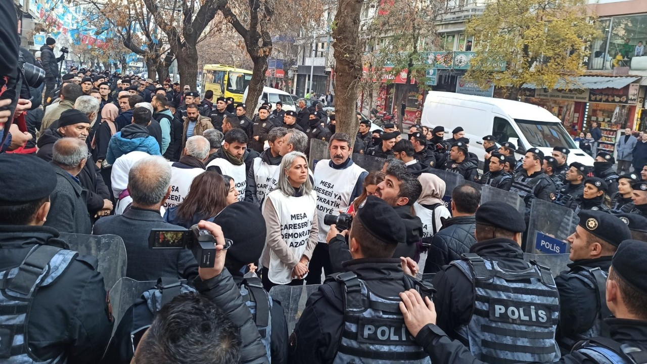 Antep’te 'Demokratik Çözüm' yürüyüşüne polis engeli