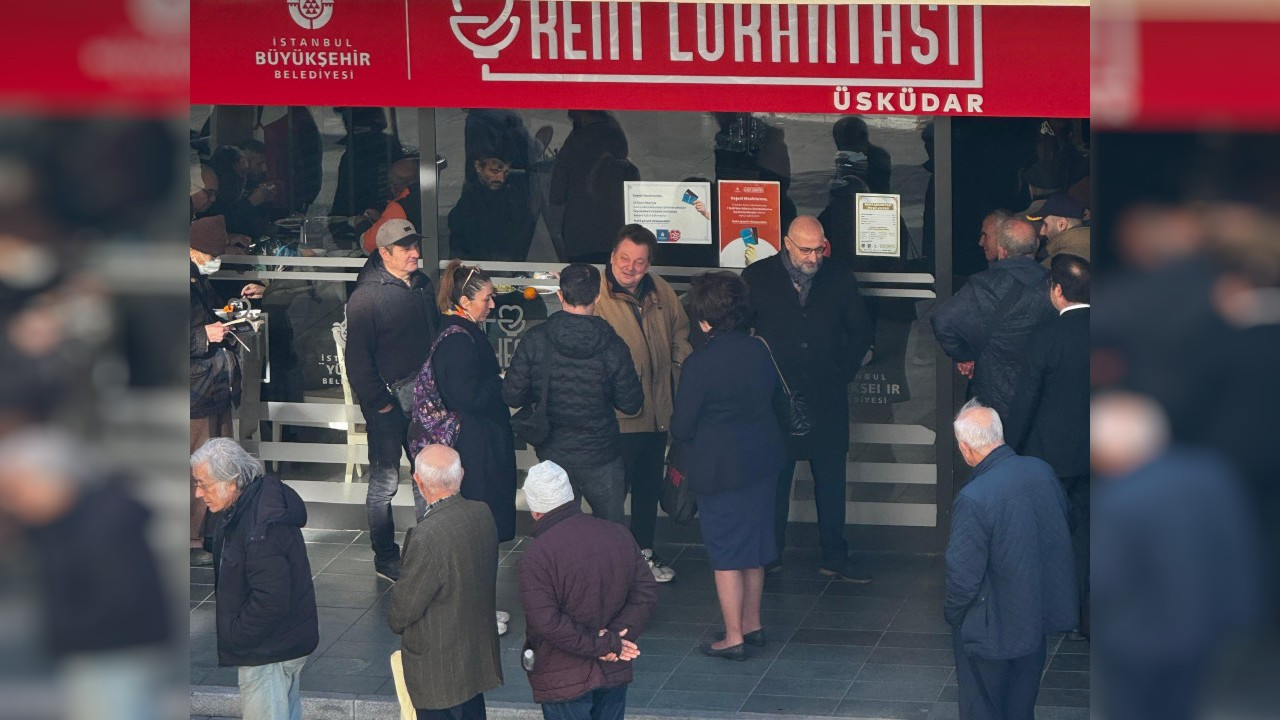 Vedat Milor, bu defa Kent Lokantası'nda yemek yedi